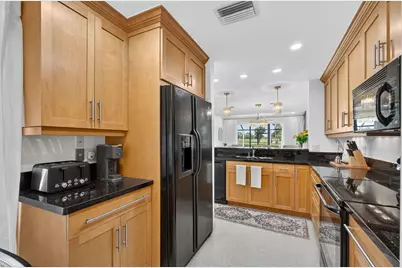 479 Prestwick Circle, Palm Beach Gardens, FL 33418 - Photo 15