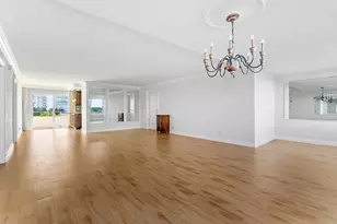 215 N Birch Rd, Fort Lauderdale, FL 33304 - Photo 29