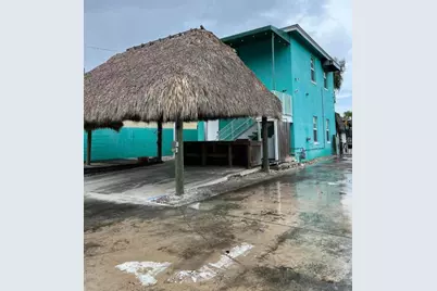 112 Mayfield Road, Lantana, FL  - Photo 3