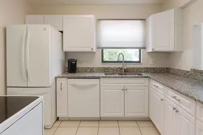 5975 Forest Hill Boulevard #101, West Palm Beach, FL 33415 - Photo 9