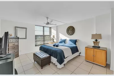 4 Royal Palm Way #601, Boca Raton, FL 33432 - Photo 17