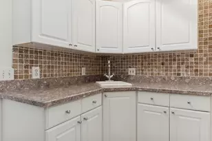 2064 Tigris Dr, West Palm Beach, FL 33411 - Photo 11