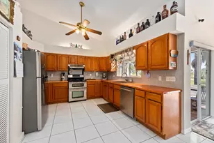 12354 Golden Eagle St, Port Saint Lucie, FL 34987 - Photo 9