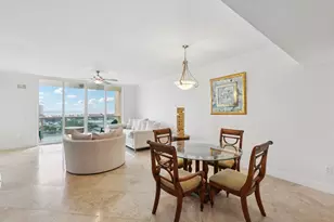 2640 Lake Shore Dr, Riviera Beach, FL 33404 - Photo 5