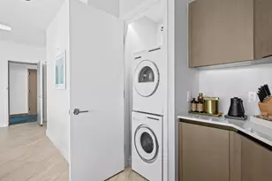 525 N Fort Lauderdale Beach Blvd, Fort Lauderdale, FL 33304 - Photo 11