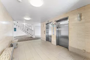 301 Lake Shore Dr, Lake Park, FL 33403 - Photo 27