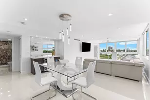 301 Lake Shore Dr, Lake Park, FL 33403 - Photo 7