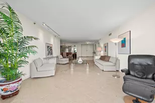 1900 Consulate Pl, West Palm Beach, FL 33401 - Photo 5