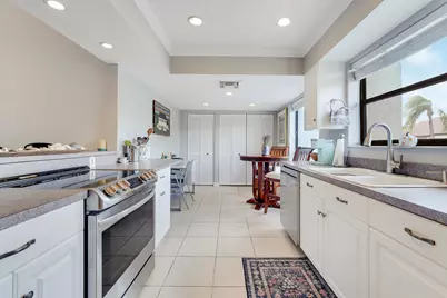 402 Wingfoot Drive #B, Jupiter, FL 33458 - Photo 11