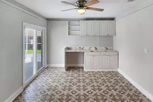 733 SW Acapulco Terrace, Port Saint Lucie, FL 34953 - Photo 17