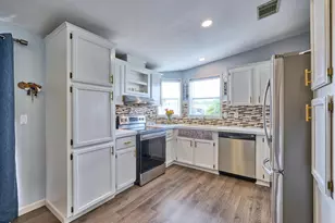 7359 SE Eagle Ave, Hobe Sound, FL 33455 - Photo 3