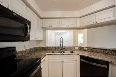 3020 Alcazar Place #106, Palm Beach Gardens, FL 33410 - Photo 11