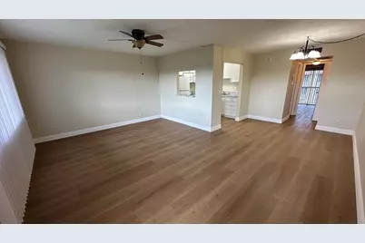 700 Village Green Court #316, Palm Springs, FL 33461 - Photo 3