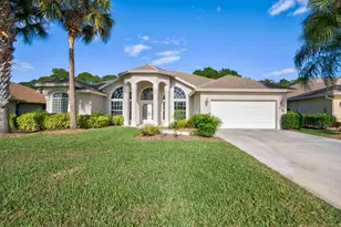 176 SW Fernleaf Trl, Port Saint Lucie, FL 34953 - Photo 3