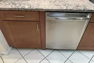 10555 Garden Palm Ct, Boynton Beach, FL 33437 - Photo 7