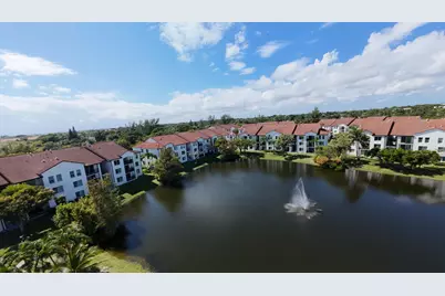 110 Villa Circle #110, Boynton Beach, FL 33435 - Photo 3