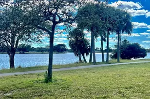 2920 Lake Osborne Dr, Lake Worth Beach, FL 33461 - Photo 25