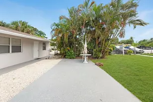 1883 Smith Dr, North Palm Beach, FL 33408 - Photo 9