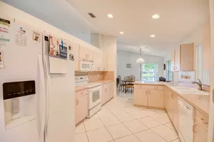 5055 Robino Cir, West Palm Beach, FL 33417 - Photo 11