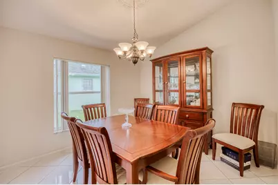 5055 Robino Circle, West Palm Beach, FL 33417 - Photo 9