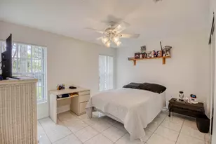 5055 Robino Cir, West Palm Beach, FL 33417 - Photo 19