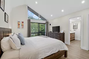 701 Bridgewood Dr, Boca Raton, FL 33434 - Photo 27