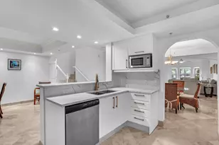 2051 SE 3rd St, Deerfield Beach, FL 33441 - Photo 19