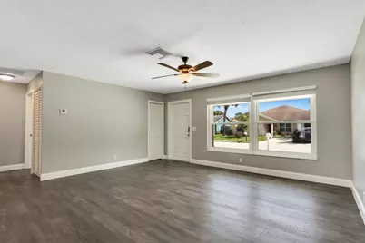 105 Wingate Drive, Jupiter, FL 33458 - Photo 7