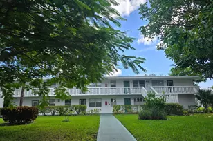 294 Farnham M, Deerfield Beach, FL 33442 - Photo 1
