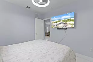 297 Minola Dr, Miami, FL 33166 - Photo 39