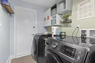 297 Minola Dr, Miami, FL 33166 - Photo 45