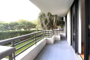 3300 NE 191st St, Aventura, FL 33180 - Photo 7