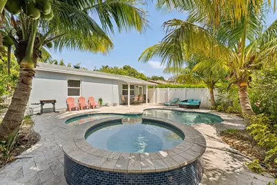 1631 N Andrews Square, Fort Lauderdale, FL 33311 - Photo 1