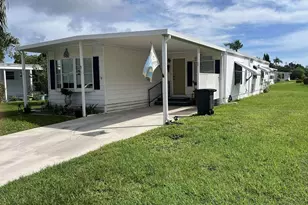 15 La Costa Ln, Port Saint Lucie, FL 34952 - Photo 1