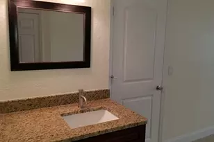 1516 SE Royal Green Cir, Port Saint Lucie, FL 34952 - Photo 13