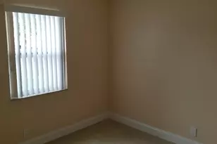 1516 SE Royal Green Cir, Port Saint Lucie, FL 34952 - Photo 9