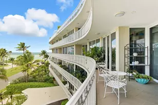 100 Royal Palm Way, Palm Beach, FL 33480 - Photo 1