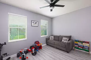 8405 NW Greenbank Cir, Port Saint Lucie, FL 34987 - Photo 27