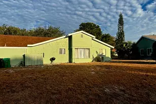 1321 SE La Haven Ct, Port Saint Lucie, FL 34952 - Photo 9