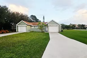 1321 SE La Haven Ct, Port Saint Lucie, FL 34952 - Photo 1