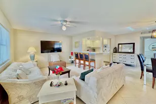 43 Brittany A, Delray Beach, FL 33446 - Photo 3