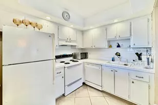 43 Brittany A, Delray Beach, FL 33446 - Photo 11