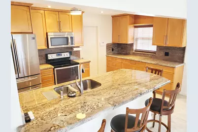 2012 SW 17th Avenue, Boynton Beach, FL 33426 - Photo 9