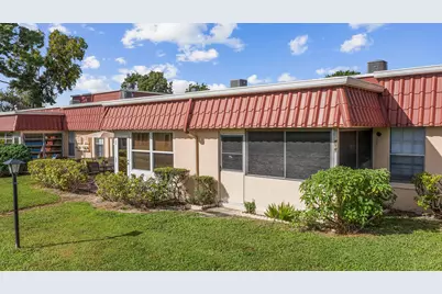 811 Salem Lane, Lake Worth, FL 33467 - Photo 3