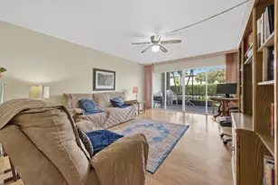 3075 Gardens E Dr, Palm Beach Gardens, FL 33410 - Photo 15