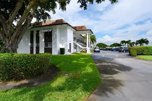 3075 Gardens E Dr, Palm Beach Gardens, FL 33410 - Photo 3