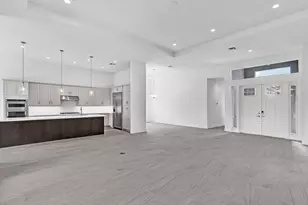 10104 Timber Crk Wy, Palm Beach Gardens, FL 33412 - Photo 3