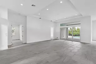 10104 Timber Crk Wy, Palm Beach Gardens, FL 33412 - Photo 11