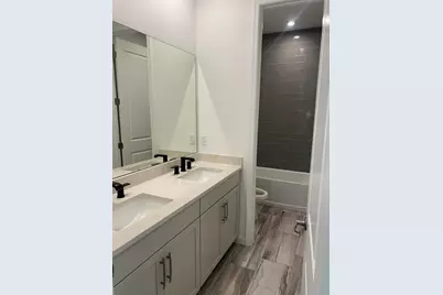 12742 SW Phoenix Drive, Port Saint Lucie, FL 34987 - Photo 15