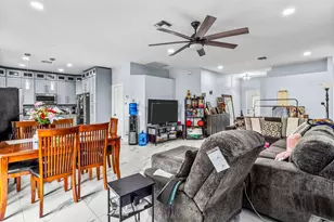 1087 Salmon Isle, Greenacres, FL 33413 - Photo 9